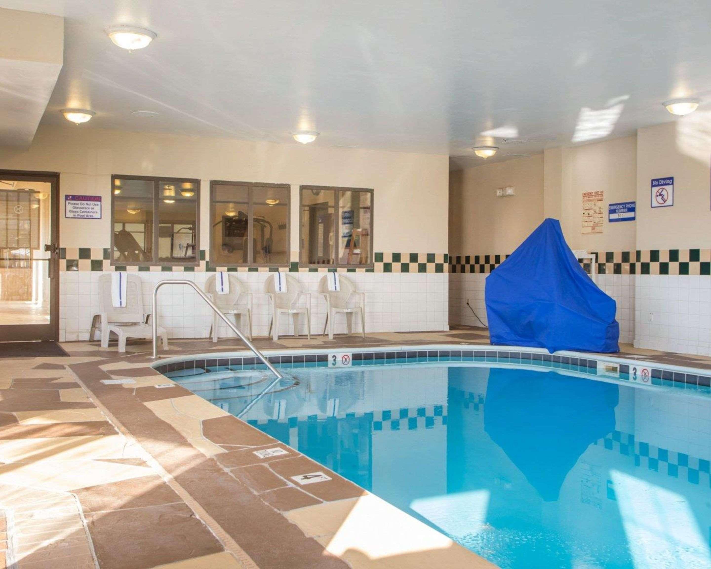 La Quinta Inn & Suites By Wyndham South Holland Buitenkant foto