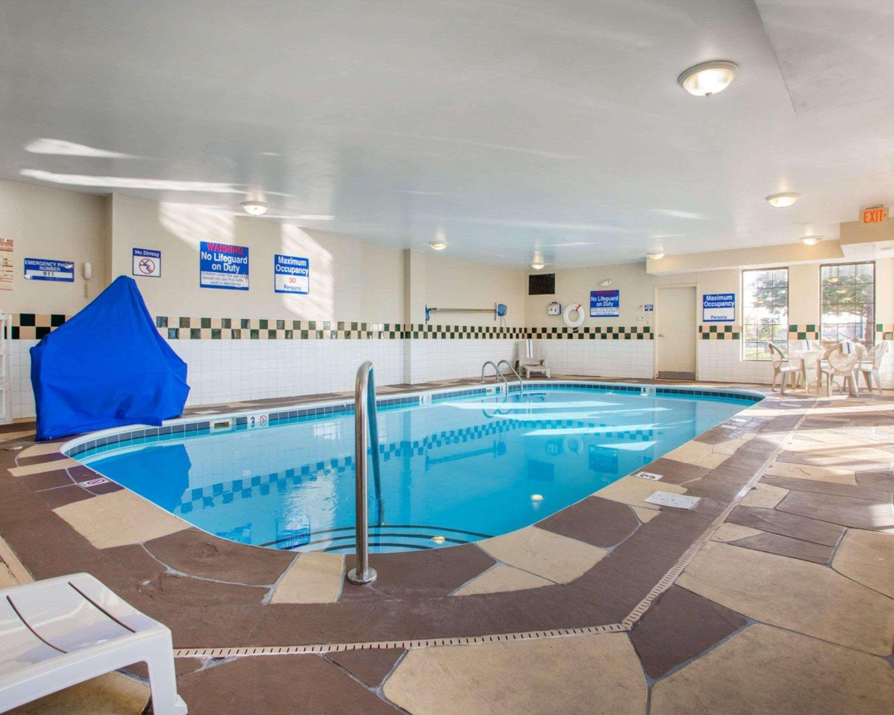 La Quinta Inn & Suites By Wyndham South Holland Buitenkant foto
