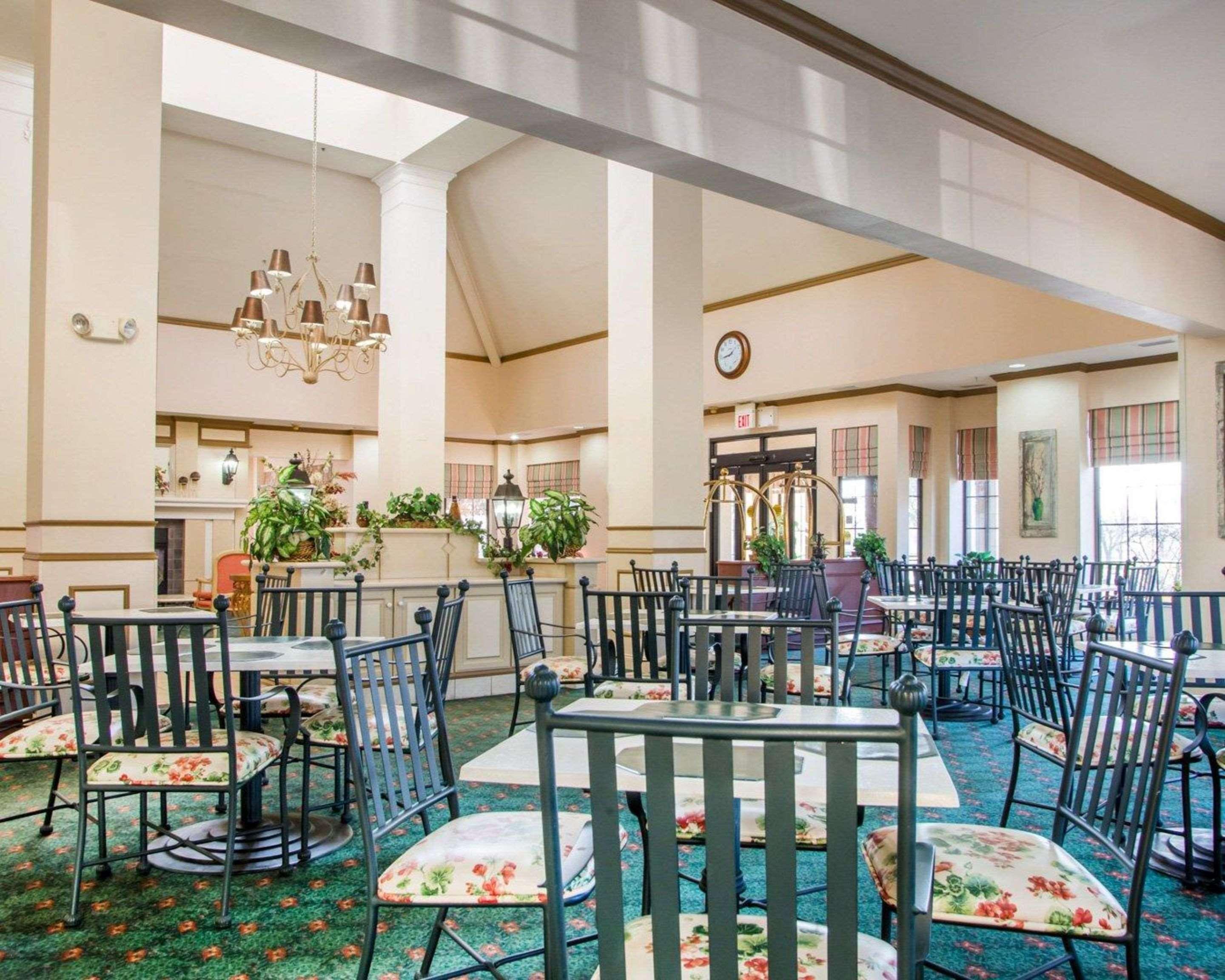 La Quinta Inn & Suites By Wyndham South Holland Buitenkant foto