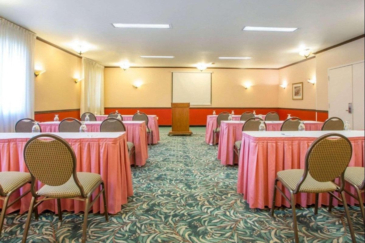 La Quinta Inn & Suites By Wyndham South Holland Buitenkant foto