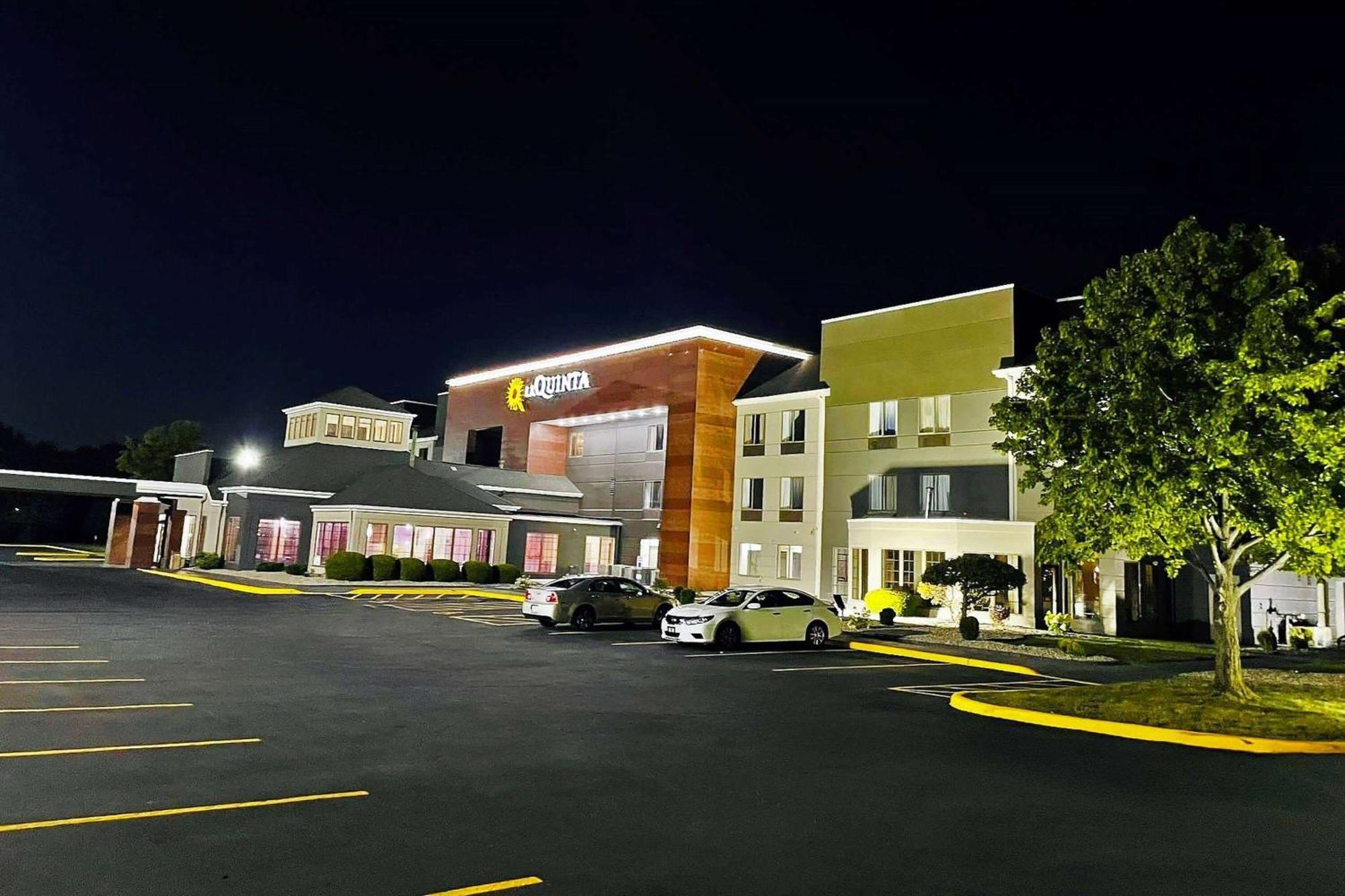 La Quinta Inn & Suites By Wyndham South Holland Buitenkant foto