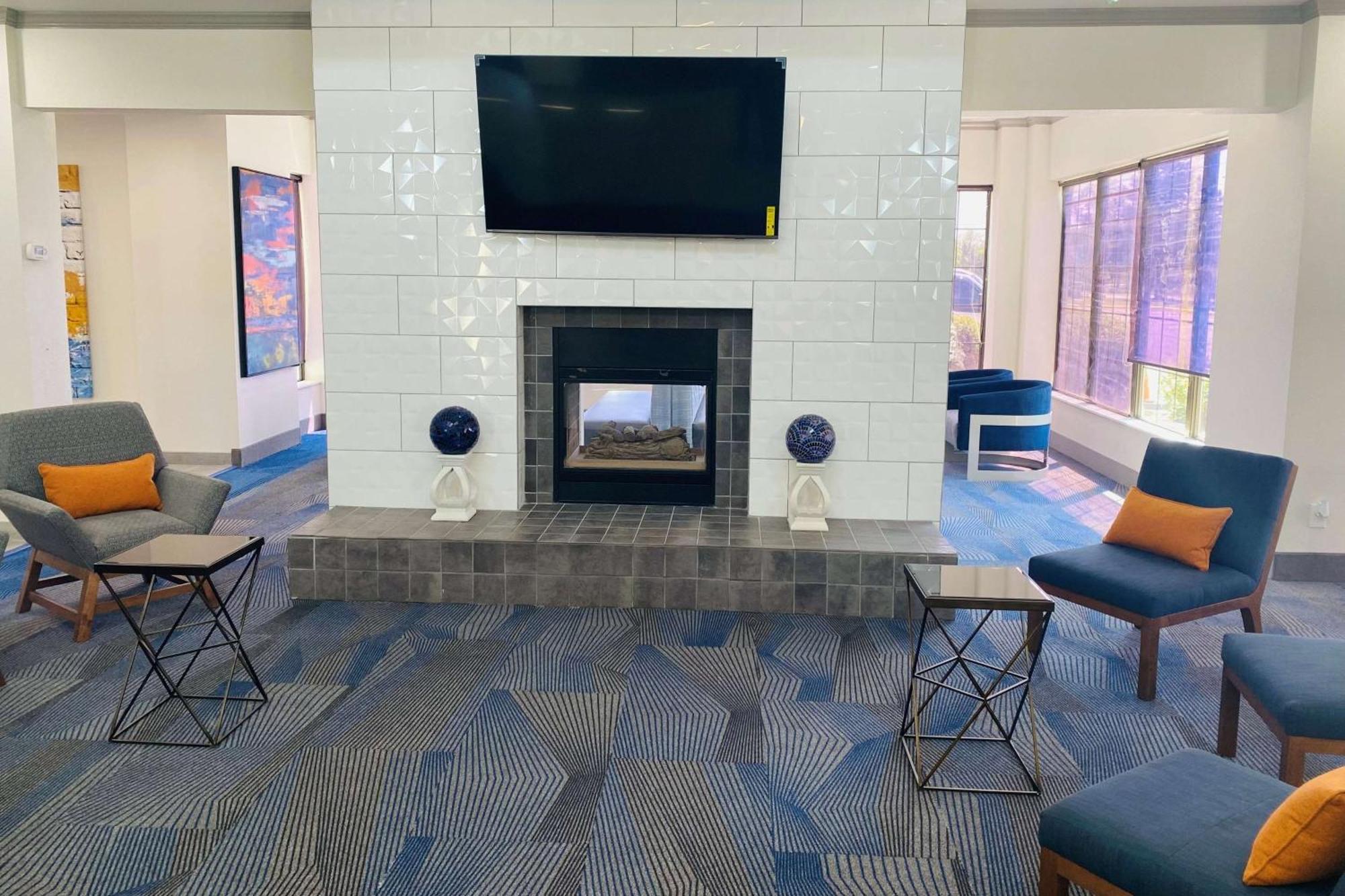 La Quinta Inn & Suites By Wyndham South Holland Buitenkant foto