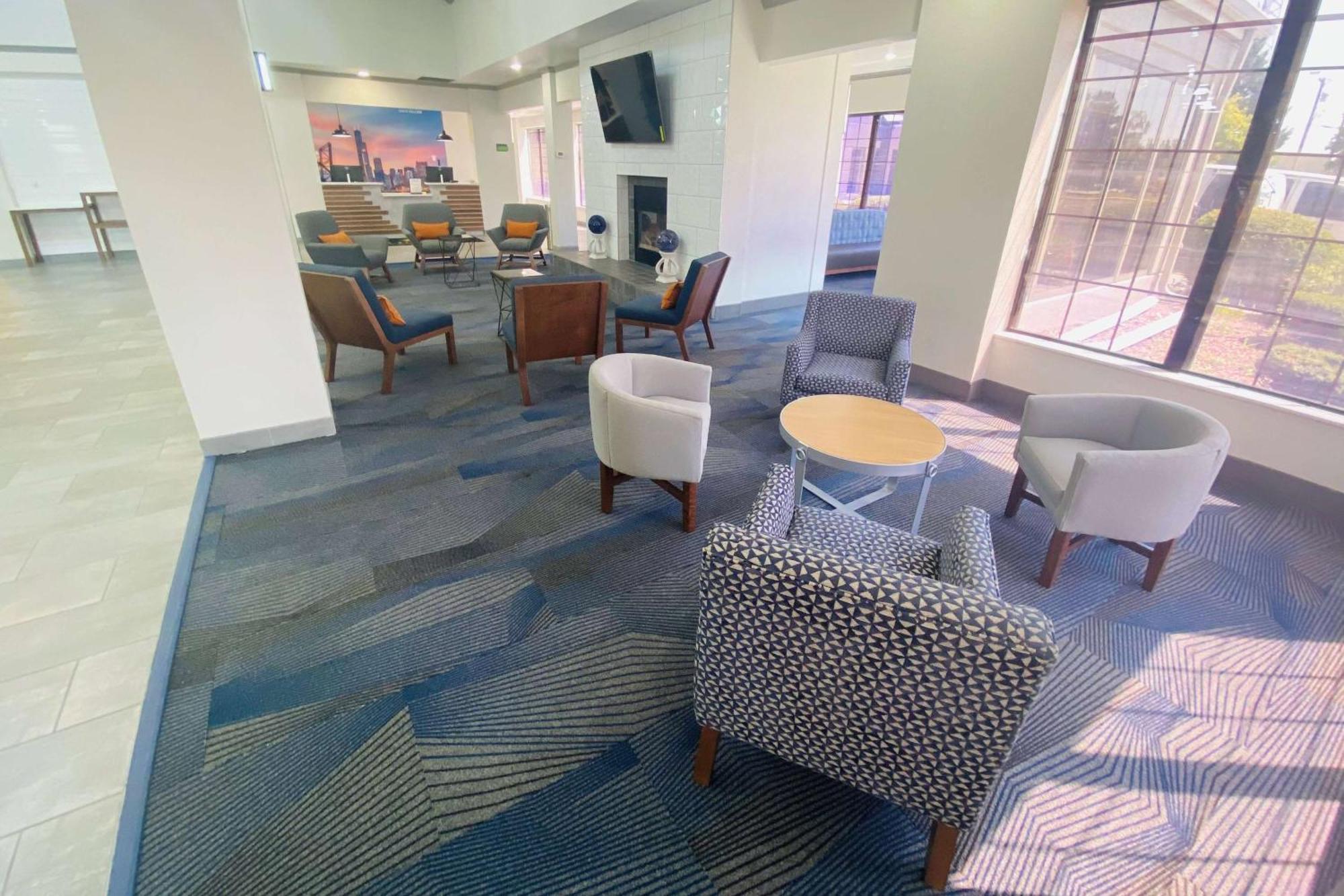 La Quinta Inn & Suites By Wyndham South Holland Buitenkant foto