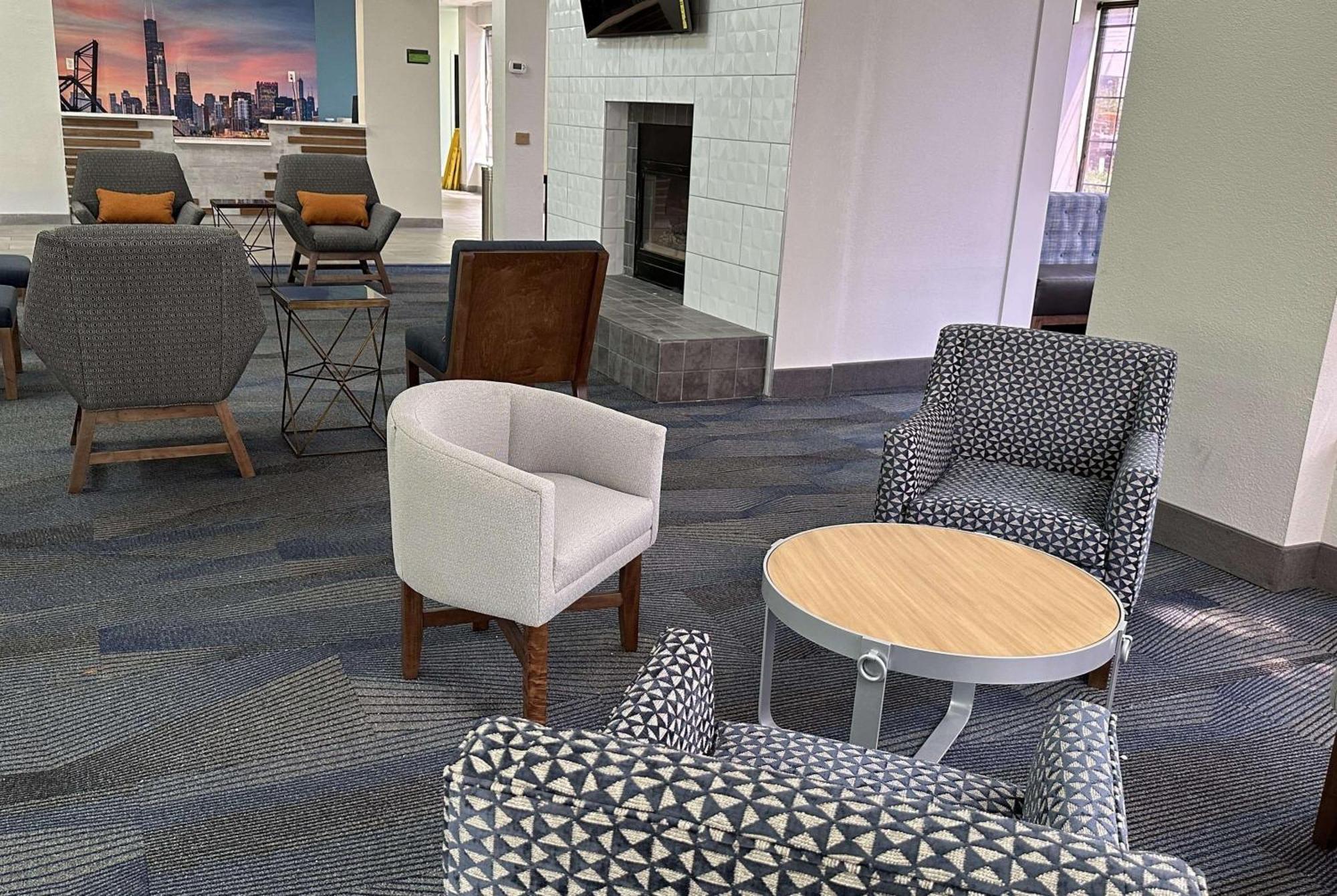 La Quinta Inn & Suites By Wyndham South Holland Buitenkant foto